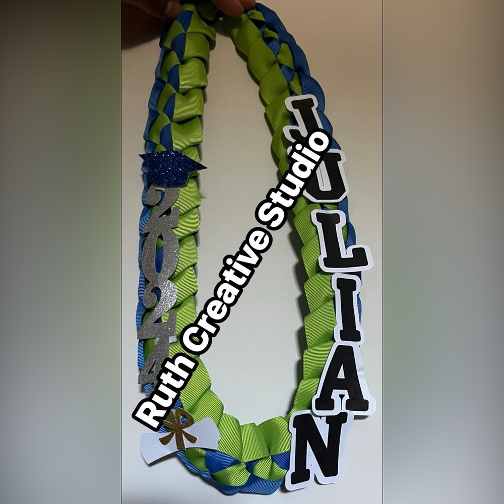 Custom Graduation Gift - Picture 7 of 16